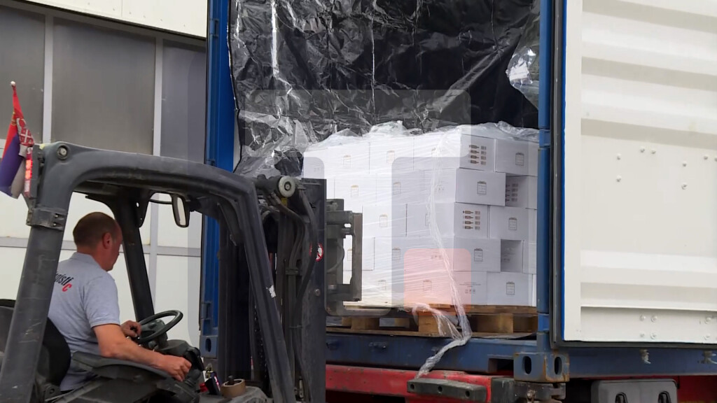 Počela realizacija novog izvoznog aranžmana: Otpremljeno 5.500 litara vina u Kinu