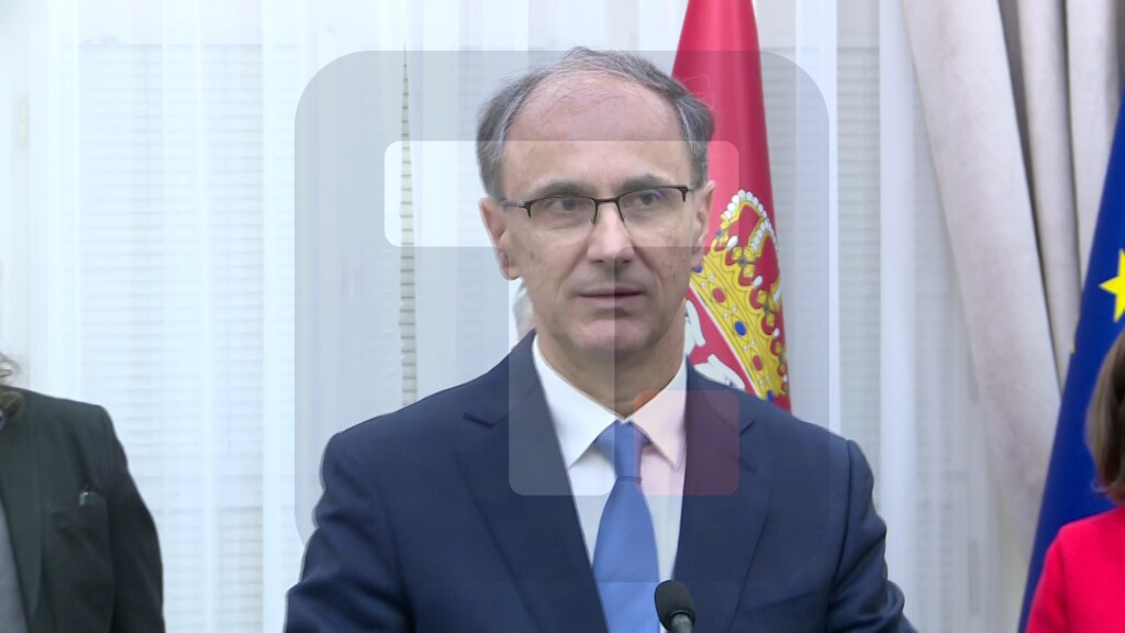 Macut: Vlada Srbije izdvojila 90 miliona dinara u dostavu kamiona cisterni za pet nedoovoljno razvijenih opština