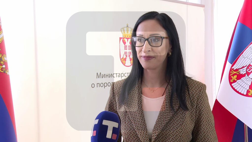 Žarić Kovačević: Vlada usvojila uredbu o povećanju cenzusa za dečji dodatak na 18.000din