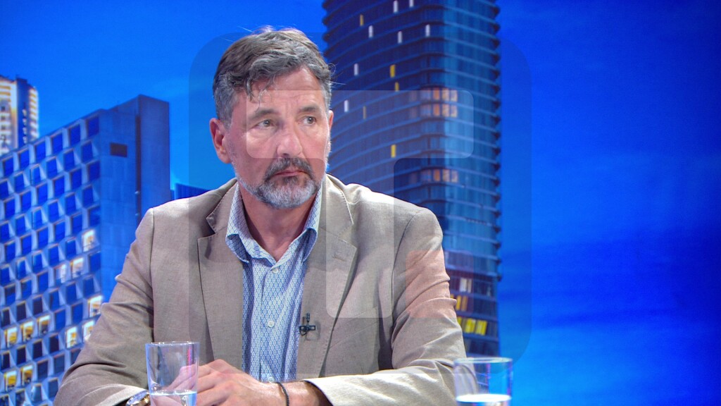 Bošnjak: Evropski put Srbije dodatno otežavaju prilike na AP KiM i odsustvo dijaloga Beograda i Prištine