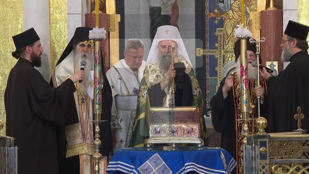 Jefrem: Prisustvo presvete Bogomajke ovde sa vama nije slučajan događaj