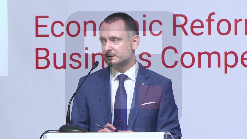 Apostolović: Najveća prepreka trenutno za Srbiju je to kako da odblokiramo proces otvaranja Klastera 3