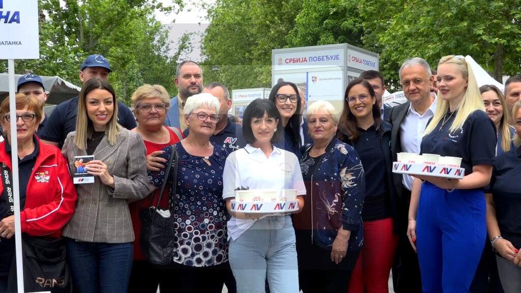 Mesarović, Žarić Kovačević, Pavkov i Gajić u B.Palanci, sa građanima o daljem razvoju