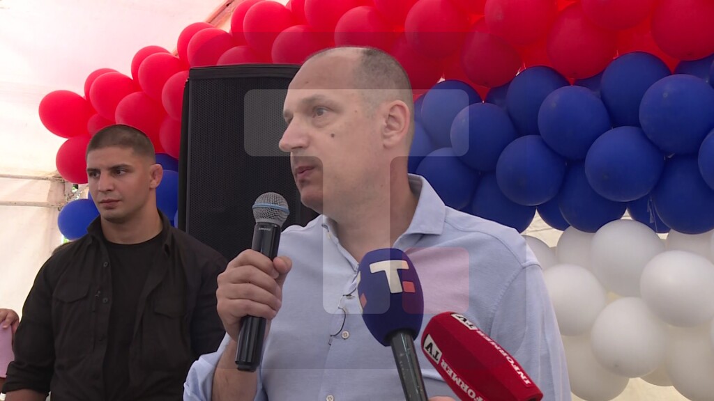 Lončar: Imamo li smo tešku godinu, bili smo taoci manjine