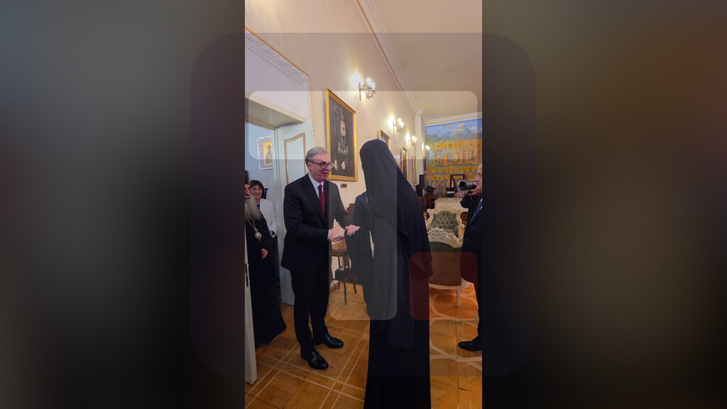 Vučić se sastao sa patrijarhom sve Gruzije Šiom III Katolikosom u Tbilisiju
