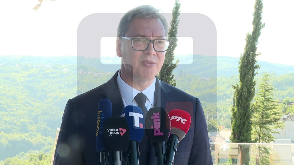 Vučić: Crna Gora nastavlja hibridni rat protiv Srbije svakodnevnim napadima, to rade jer Srbija grabi krupnim koracima napred