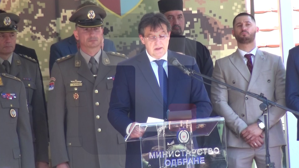 Gašić: Srbija želi i ponosno čuva mir, a to je jedino moguće ukoliko je dovoljno snažna i nastavi da bude jaka i ima modernu vojsku spremnu da odgovori na sve izazove
