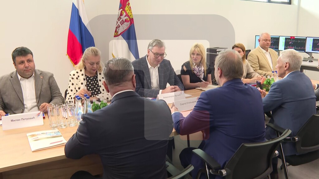 Vučić obilazi Jedinstveni dispečerski centar upravljanja saobraćajem vozova