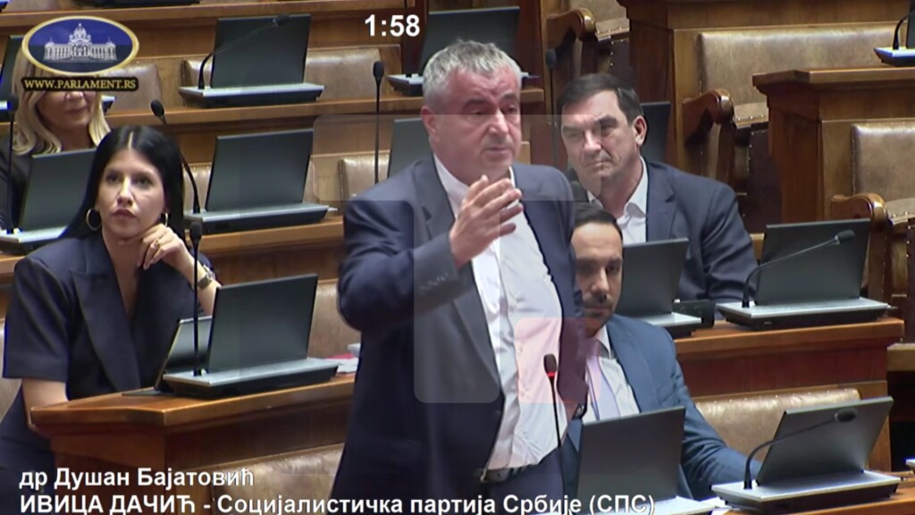 Bajatović: Produžen ugovor sa Rusijom o snabdevanju gasom za tri meseca