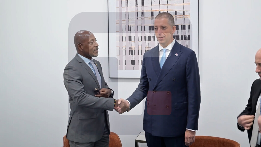 Đurić u Panami sa šefom diplomatije Sent Vinsenta i Grenadina