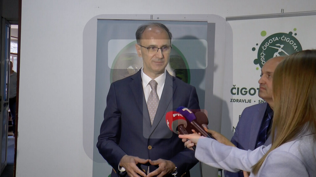 Macut: Poslednji trenutak da se pomogne rekonstrukcija