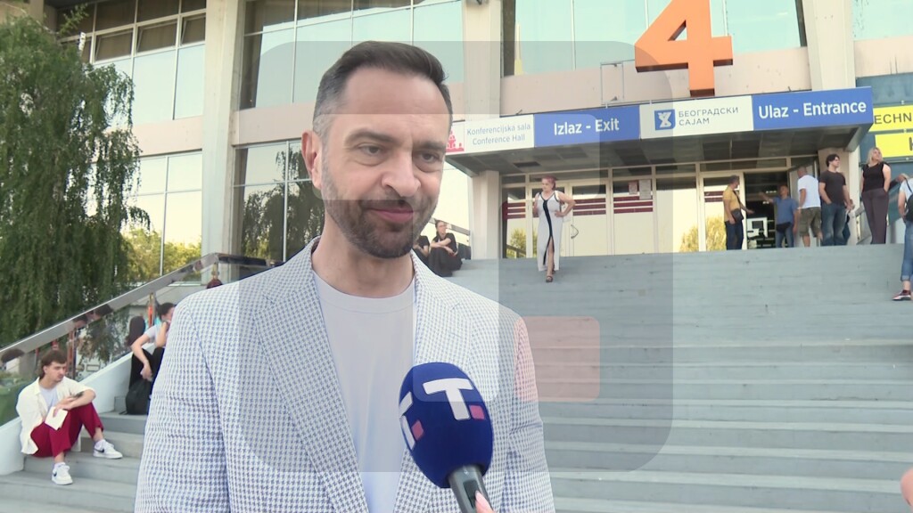Mihić: Na FON ove godine prijavljeno 1.767 kandidata za prijemni ispit