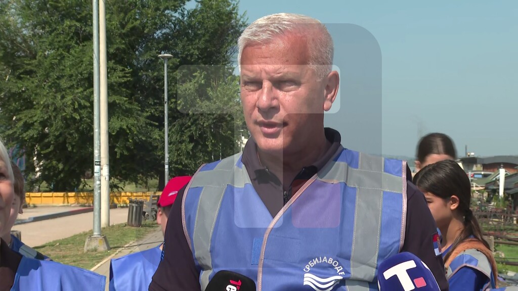 Puzović:  Akcija koju zajedno organizuju Grad Smederevo i Srbijavode ima cilj da pošalje poruku o važnosti reke Duna