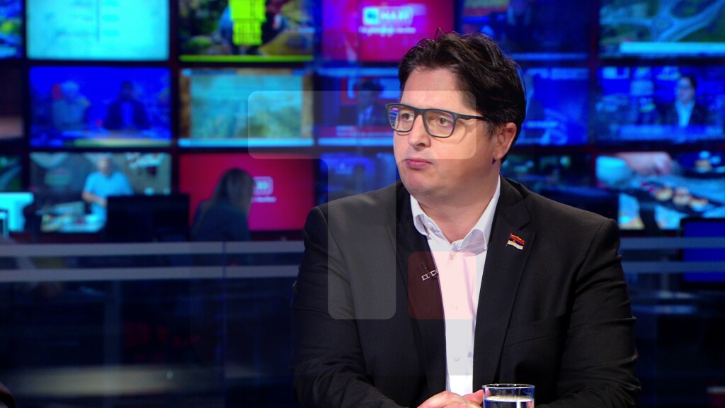 Mrdić: Mene će pamtiti po Mrdićevim zakonima, njih će da pamte po pismima Toninu Piculi