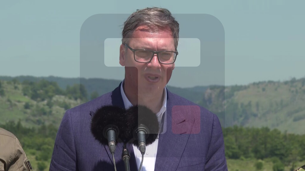 Vučić: Moderno ratovanje se najviše oslanja na artiljeriju i bezposadne letelice i vozila