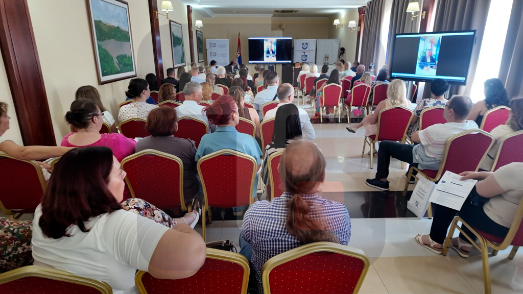 U Kladovu održan seminar o kardiovaskularnom preventivnom pregledu