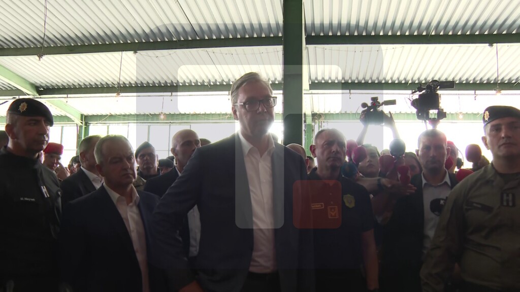 Vučić: Veoma zahtevna vežba danas, korišćena je i bojeva municija