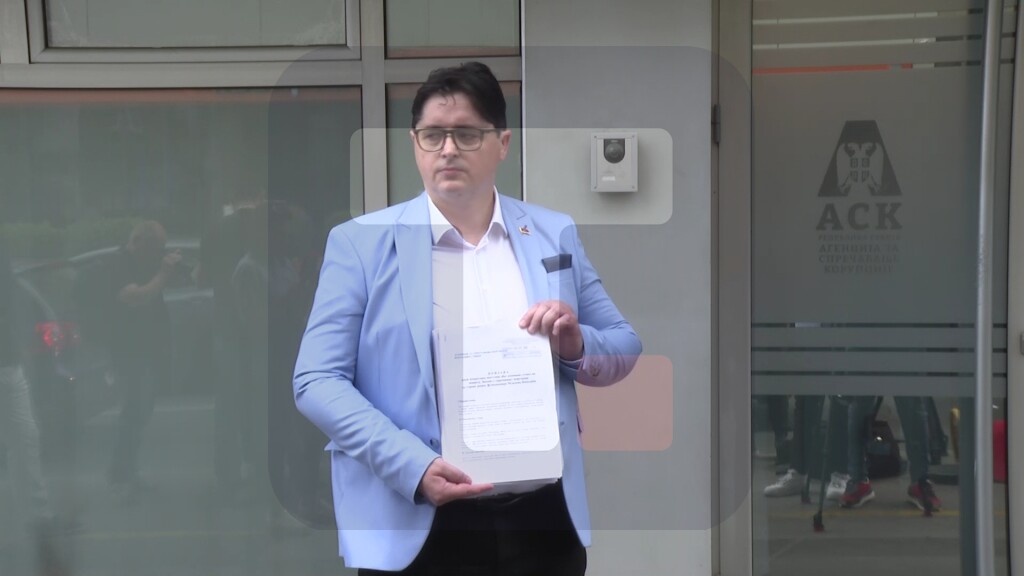 Mrdić podneo prijavu ASK-u protiv tužioca za organizovani kriminal Mladena Nenadića