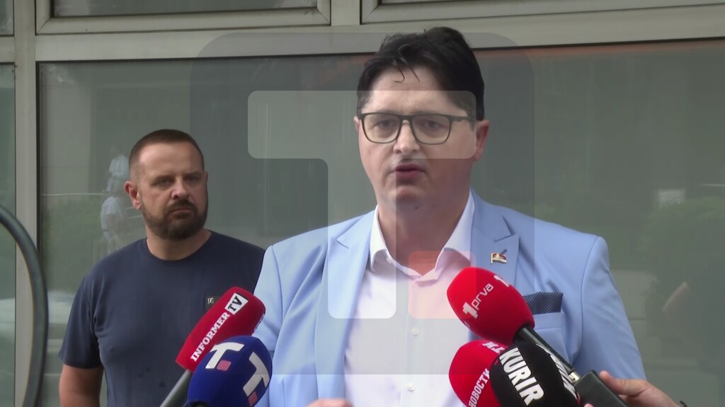 Mrdić: Nenadić koristi svaku priliku da  sa svojim nalogodavcima ruši Srbiju