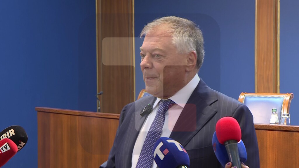 Tončev: Male opštine nemaju dovoljno stručnog kadra
