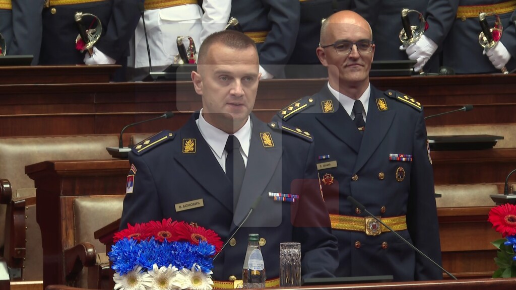 Božović: U vremenu sve složenijih izazova, rizika i pretnji, moderna, savremeno opremljena i obučena Vojska Srbije predstavljaće faktor odvraćanja svakog neprijatelja