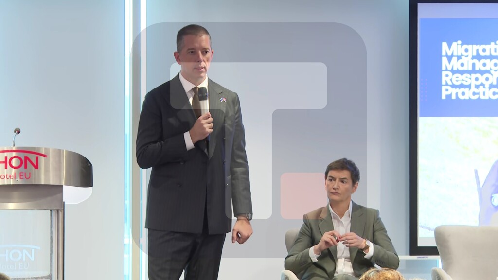 Đurić: Ne postoji zemlja u regionu koja je uz Ukrajinu kao što je Srbija