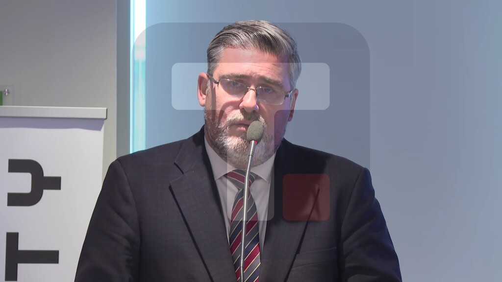 Starović: Srbija je sa reformama počela još 2014. godine, uvek smo spremni na debate i dijalog