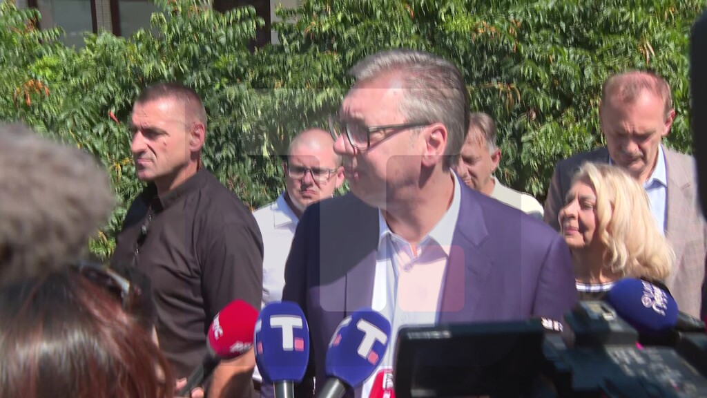 Vučić: Najvažnije da čujemo, slušamo ljude i da rešavamo probleme