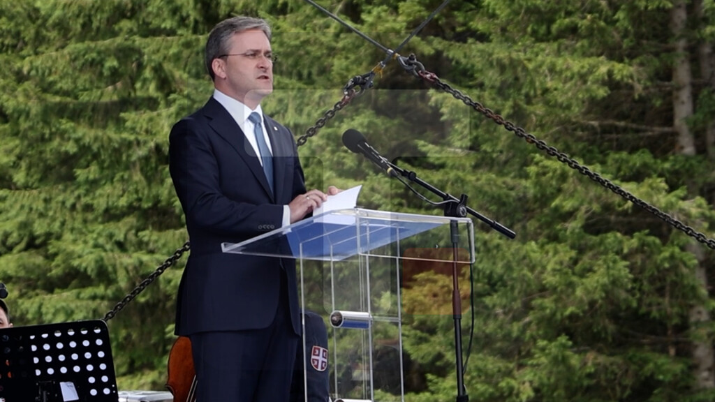 Selaković: Naši preci nisu mogli da biraju u kakvom vremenu će živeti, ali su mogli da biraju kako će mu služiti