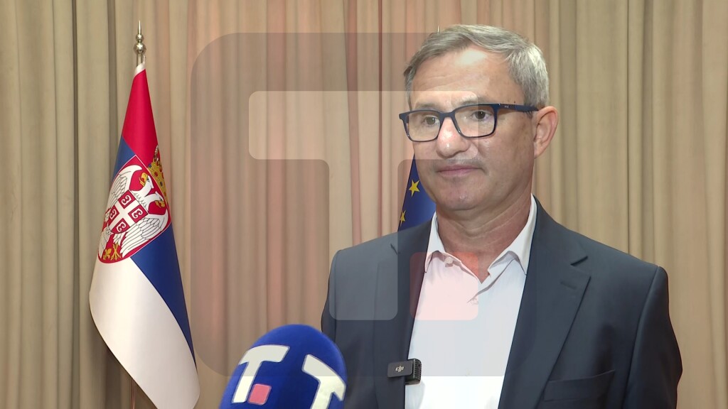 Glamočić: Nema mesta panici zbog kuge svinja, kazne će biti maksimalno pooštrene
