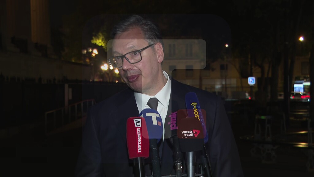 Vučić: Sutra ćemo na paradi videti ponos Francuske i NATO armija, kao i 20 crnogorskih vojnika