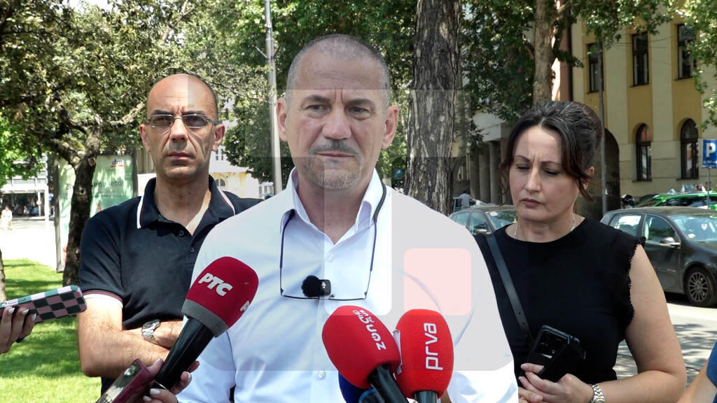 Knežević: Počinjemo već da budemo nezadovoljni načinom na koji se ovo sve vodi