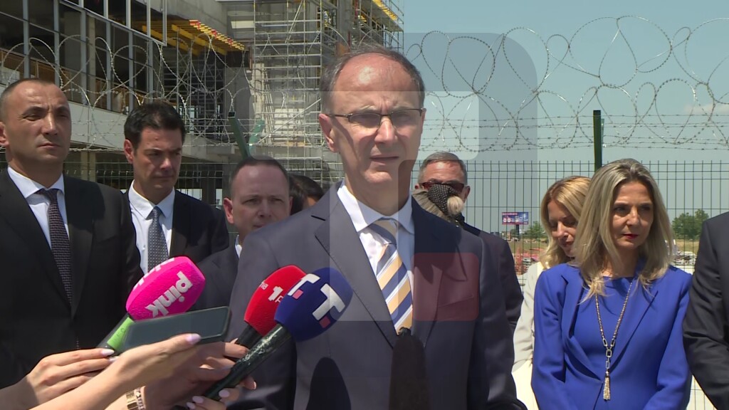 Macut: Aerodrom Nikola Tesla dobija tri nova gejta do izložbe Ekspo 2027