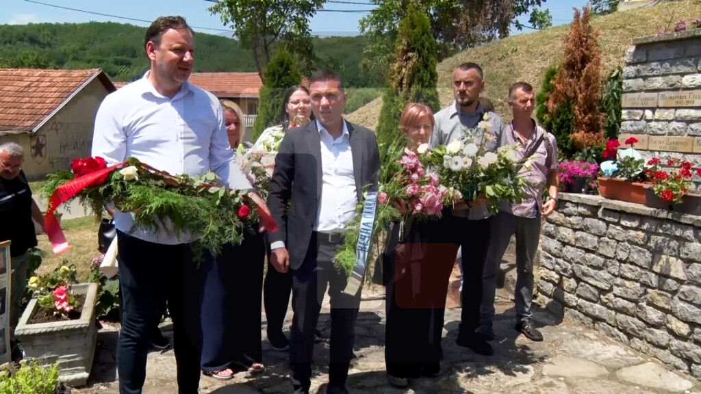 Velika Hoča: Parastosom obeležena godišnjica stradanja otetih Srba