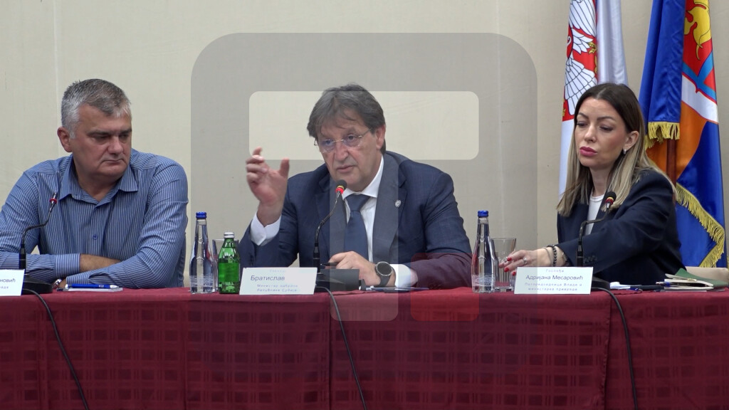 Gašić: Povratak vojske i vojnog roka u Zaječaru jeste "još jedna nova fabrika"