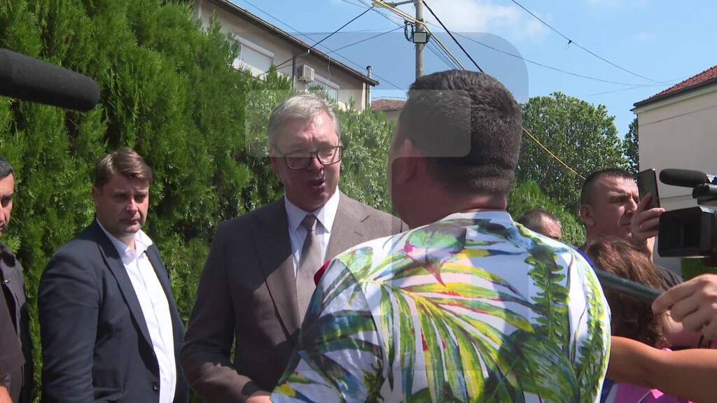 Vučić: Domovi kultura u Srbiji su uništeni do pre 12 godina, danas imamo oko 300 domova kultura