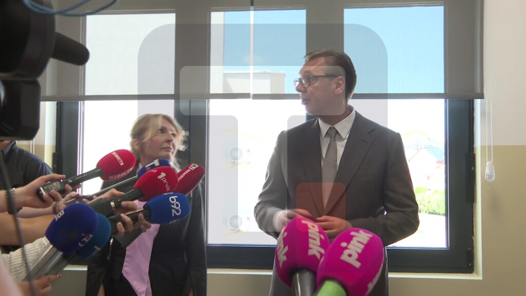 Vučić: Mladi ljudi koji se odluče za ovakav rad su posvećeniji i odgovorniji