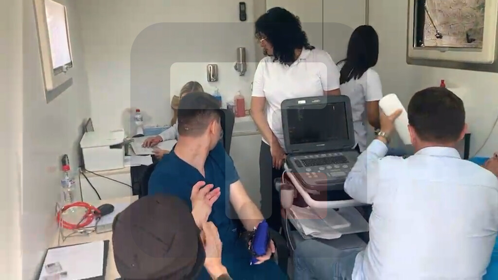 Mobilna ambulanta boravila u Leskovcu i Despotovcu, pregledi u više zaselaka