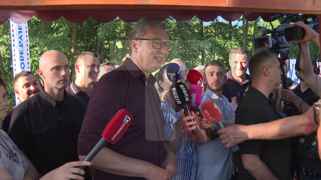 Vučić: Završili smo tender, ponude su oko 105 do 150 miliona evra za tunel ispod Kadinjače
