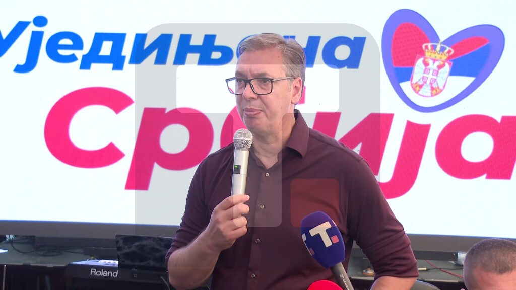 Vučić: Posle 5 godina obećanja, sada ćemo da asfaltiramo puteve u Bioski