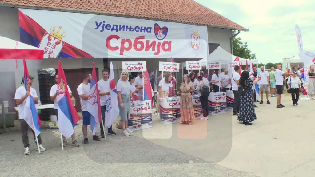 Skup građana u Mladenovcu