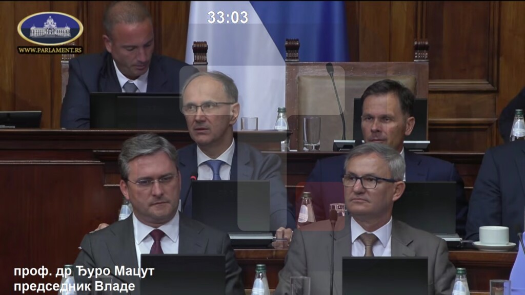 Macut: Svako od nas svojim profesionalnim radom na neki način treba da vrati Republici Srbiji