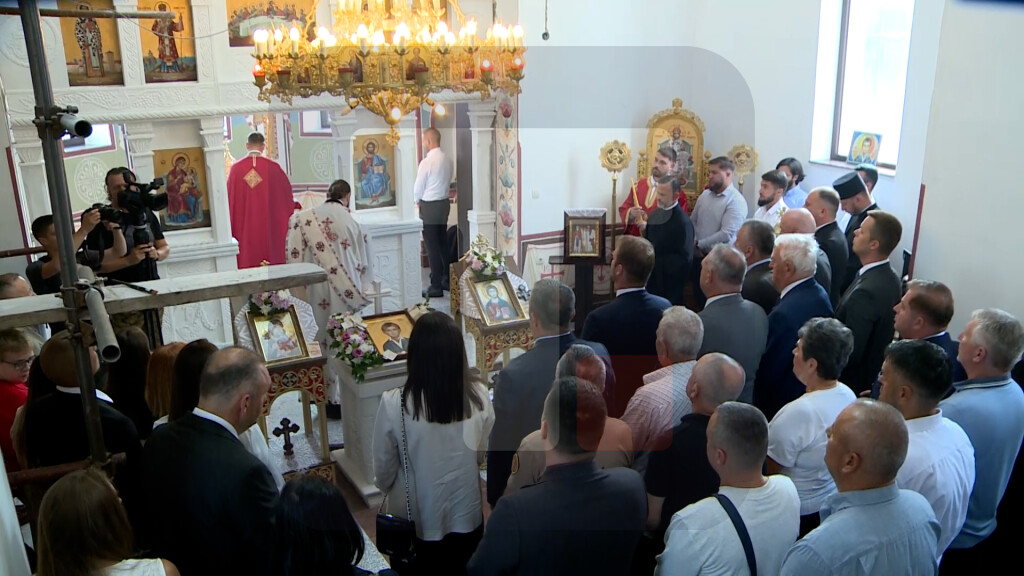 Popović na liturgiji u čast stradanja Svetog novomučenika deteta Slobodana Donjokameničkog
