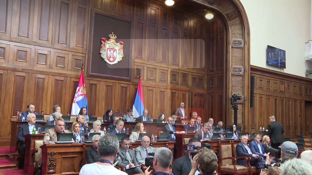 Vanredna sednica Skupštine o nepoverenju Vladi Srbije