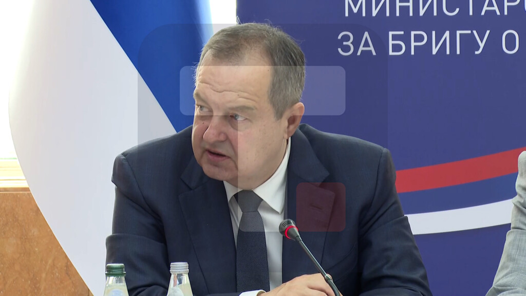 Dačić: Republika Srbija je pomogla dobrovoljnim vatrogasnim društvima da budu spremna na sve izazove