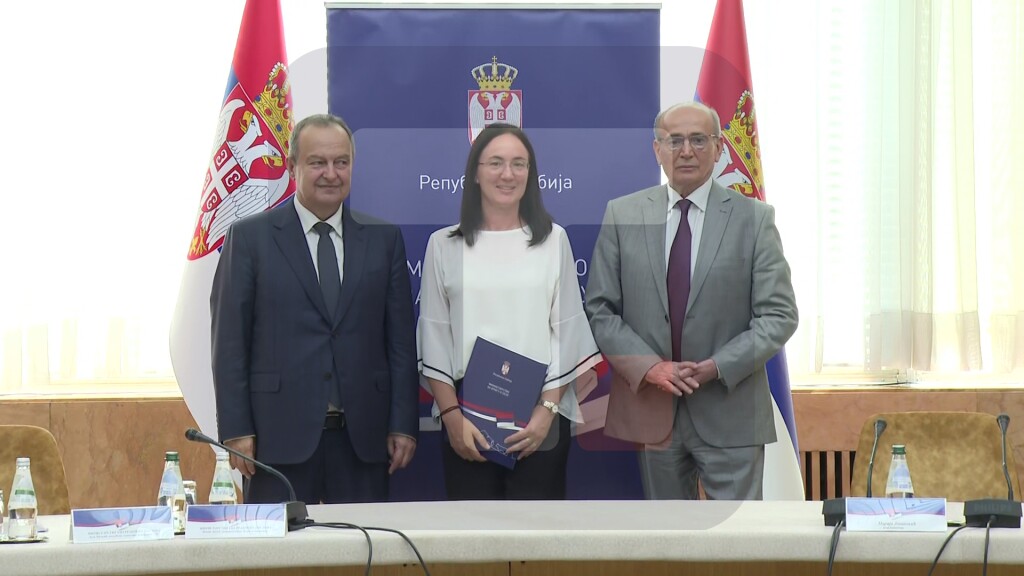 Dodeljeno 78,5 mln din. za 37 dobrovoljnih vatrogasnih društava u seoskim sredinama