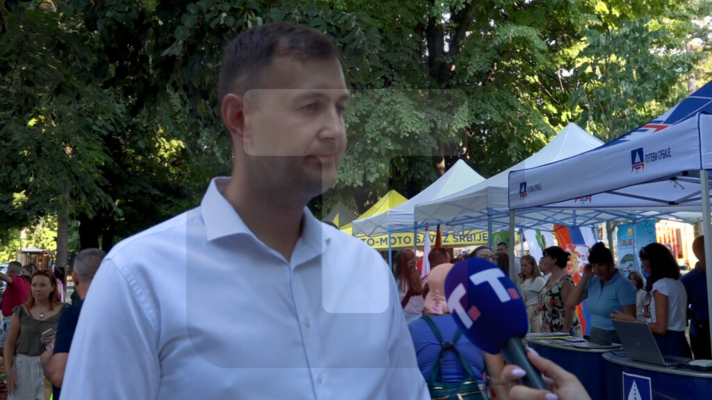 Ćurčić: Kroz kampanju 'Vozi odmoran' apelujemo na sve vozače da na svaka dva sata vožnje naprave pauzu