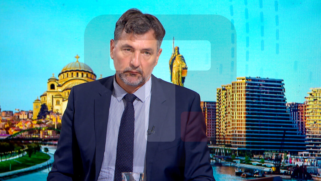Bošnjak:Teško da će doći do smene vlasti, izvesnija smena opozicije