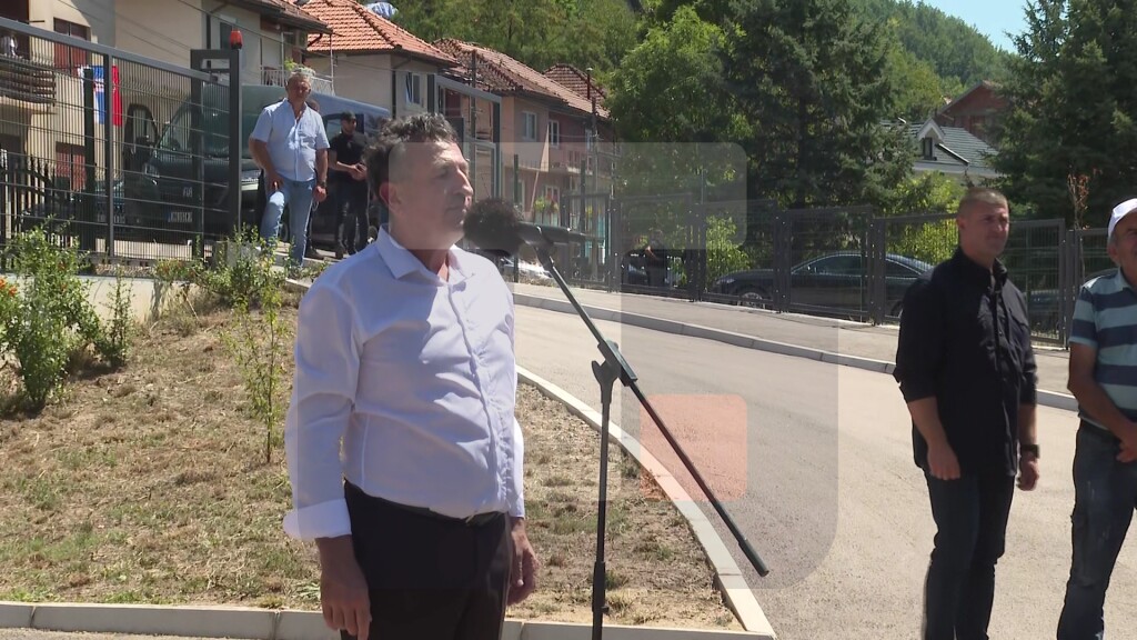 Svičević: Svaka vlast mora da se poštuje