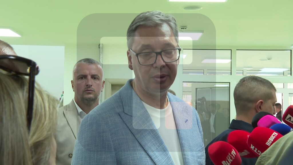 Vučić: Otvoren sam za razgovor, volim da čujem rešenja